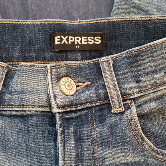 Express Jeans - Picture 3 of 5